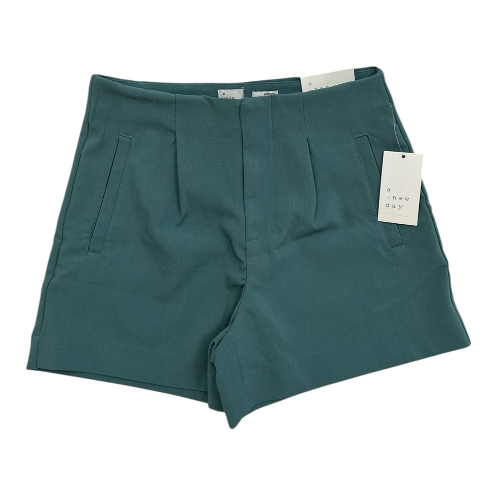 A New Day NWT Turquoise Stretch Shorts - Womens Size 4